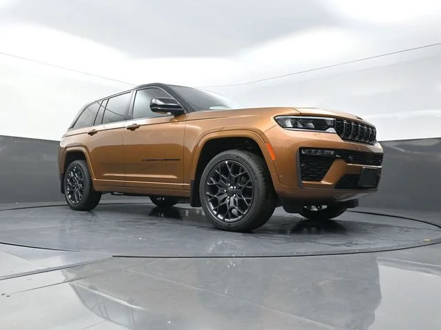 New 2026 Copper Shino Metallic Clear-Coat Exterior Paint Jeep Summit image 19
