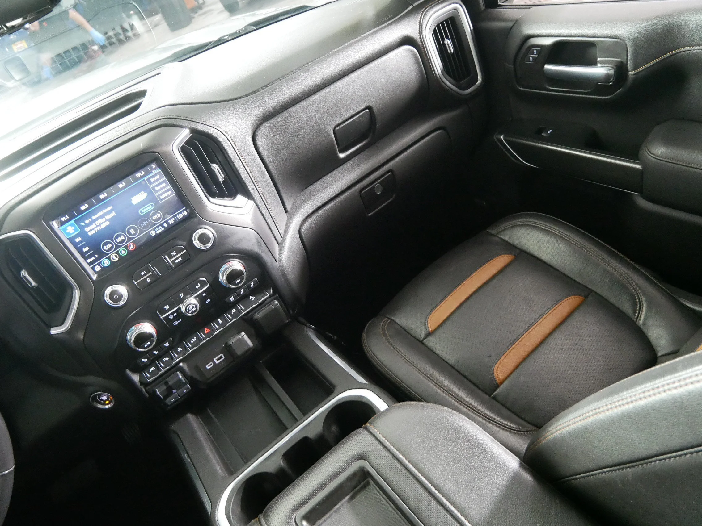 Used 2021 Satin Steel Metallic GMC AT4 image 11