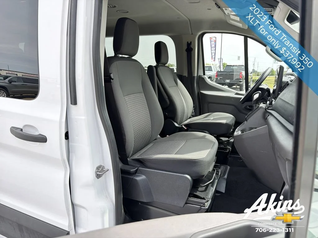 Used 2023 White Ford XL image 23