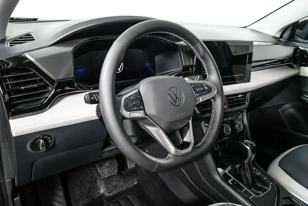 New 2026 Deep Black Pearl Volkswagen S image 4