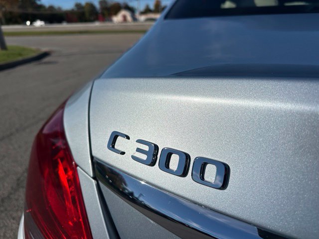Used 2018 Silver Mercedes-Benz C 300 image 11