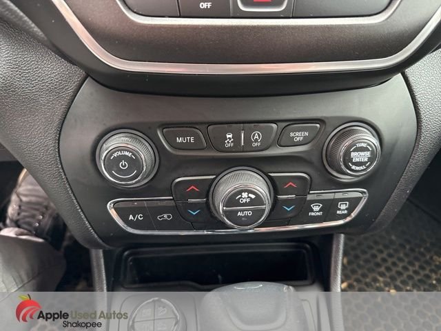 Used 2019 Black Jeep Trailhawk image 12
