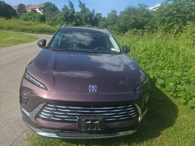 Used 2024 Purple Buick Preferred image 2
