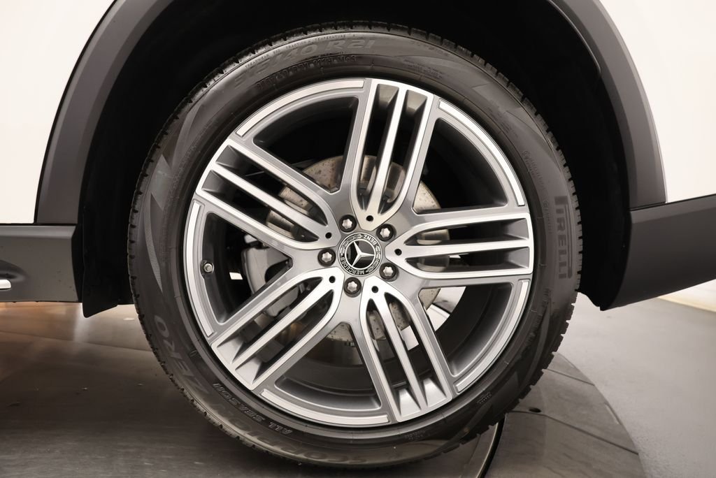 New 2026 Polar White Mercedes-Benz GLS 450 image 12