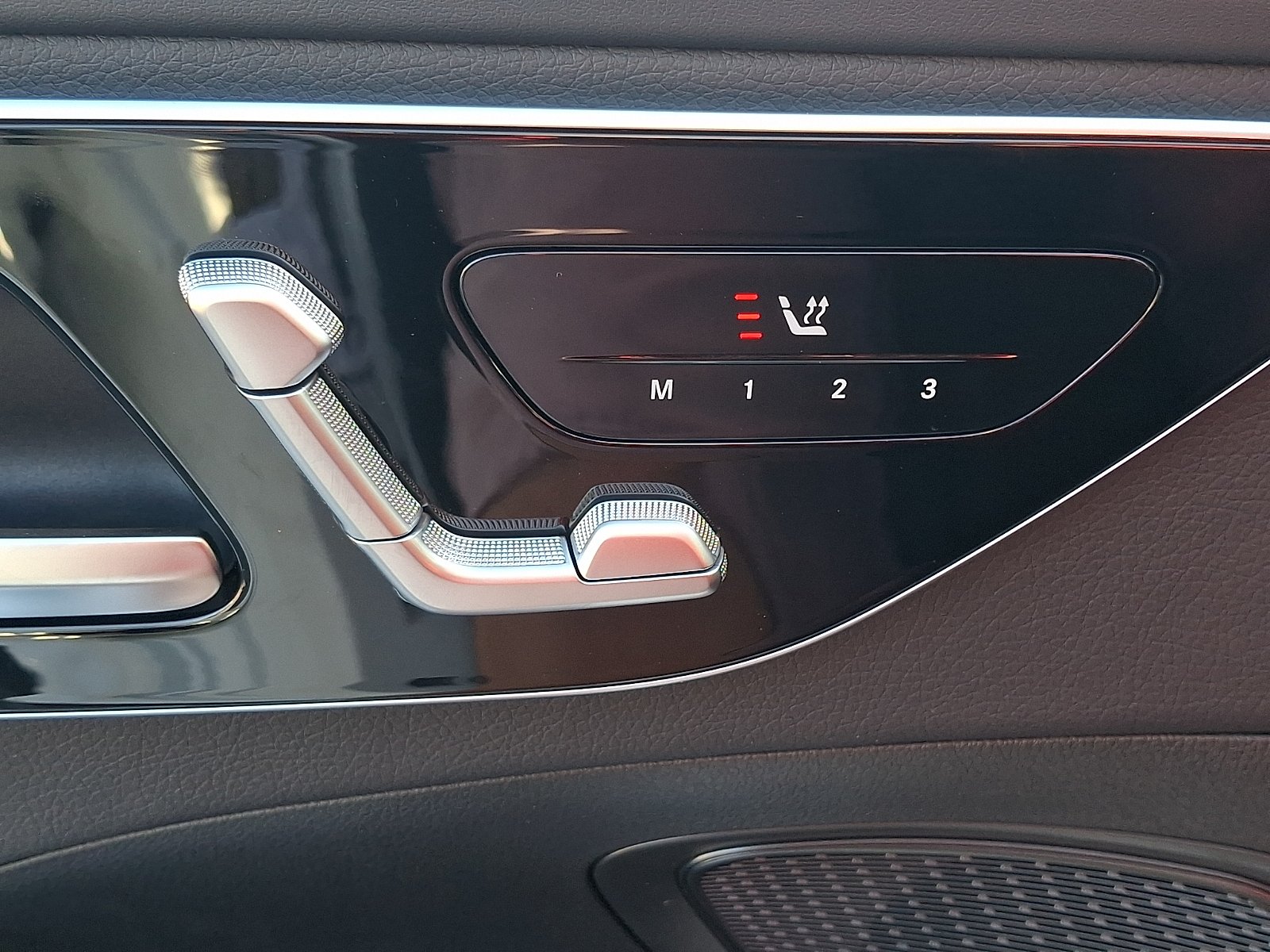 New 2026 Polar White Mercedes-Benz C 300 image 14