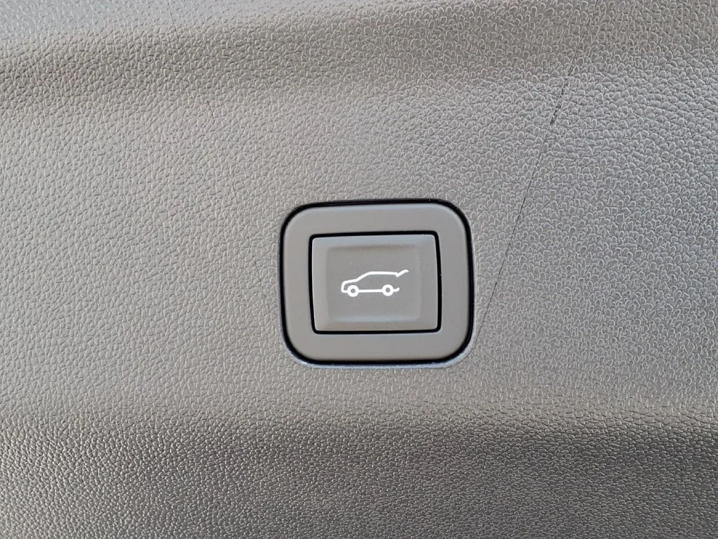 2026 Chevrolet Tahoe RST - Photo 32