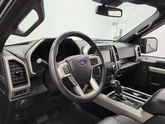 Used 2020 Black Ford Lariat image 19