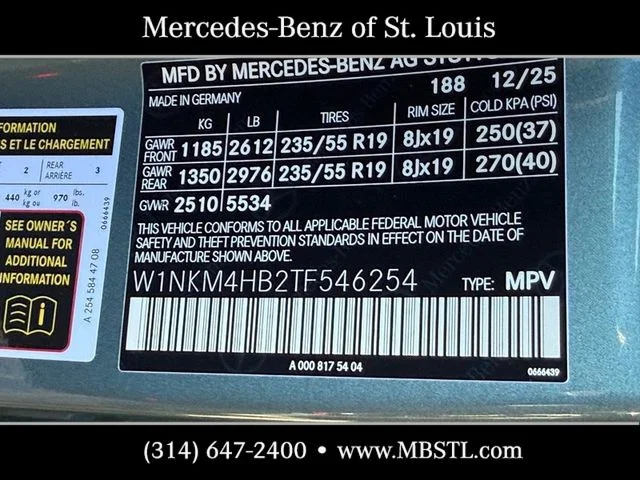 New 2026 Verde Silver Metallic Mercedes-Benz GLC 300 image 22