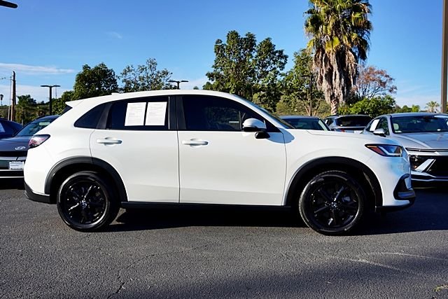 Used 2023  Honda LX image 6