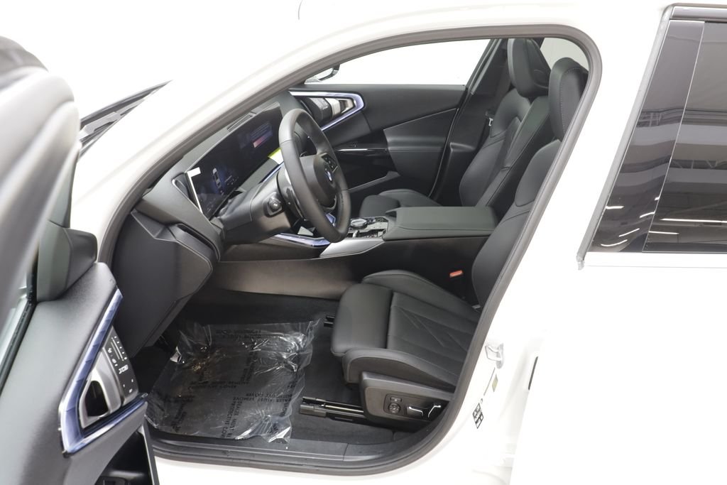 Certified Used 2026 Alpine White BMW 30 xDrive image 6