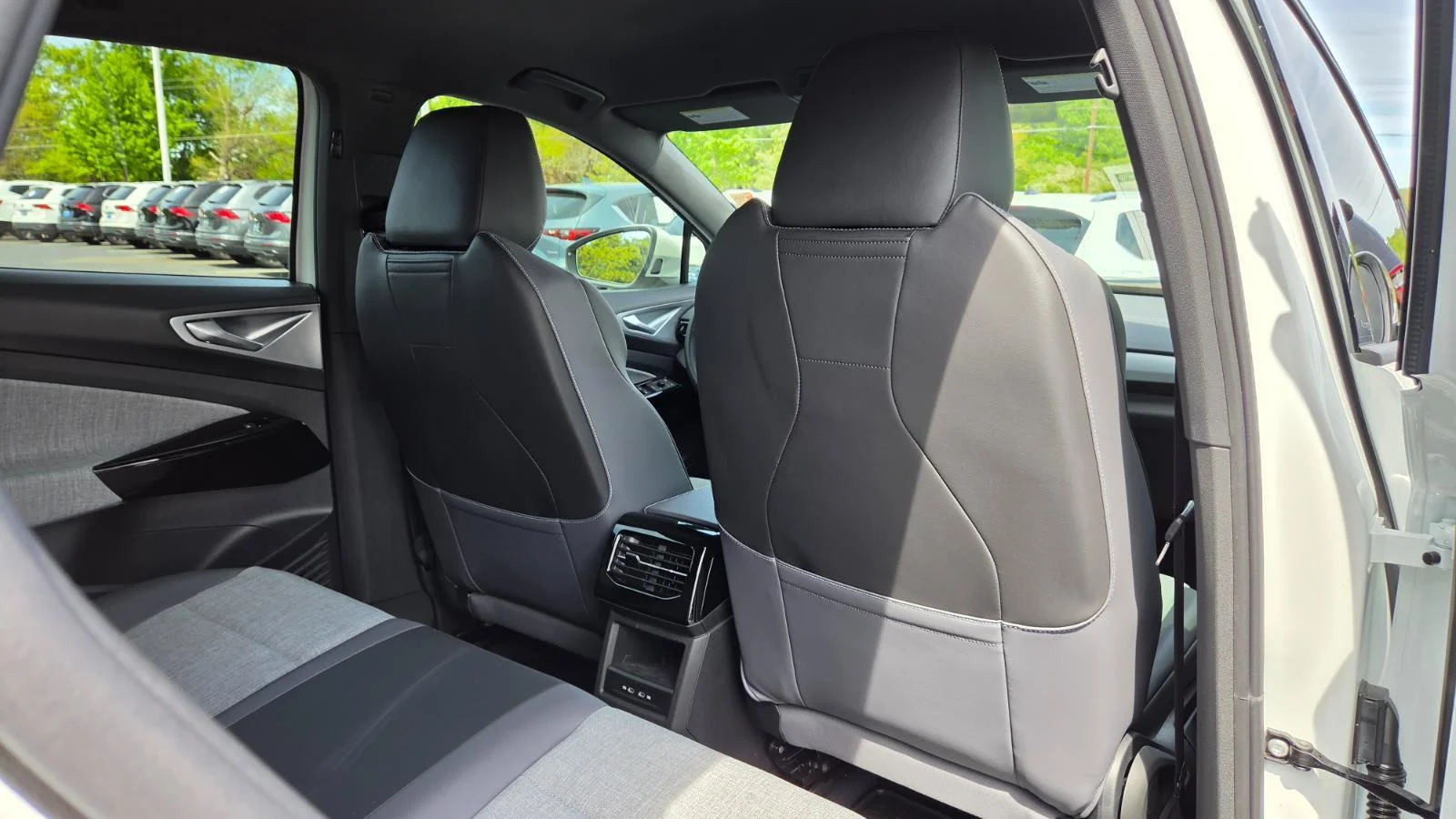 New 2026 Opal White Pearl Volkswagen Pro image 49