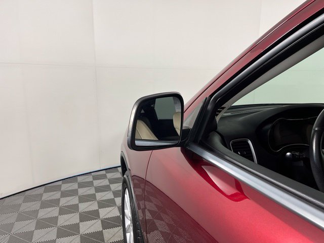 Used 2019 Red Dodge SXT Plus image 14