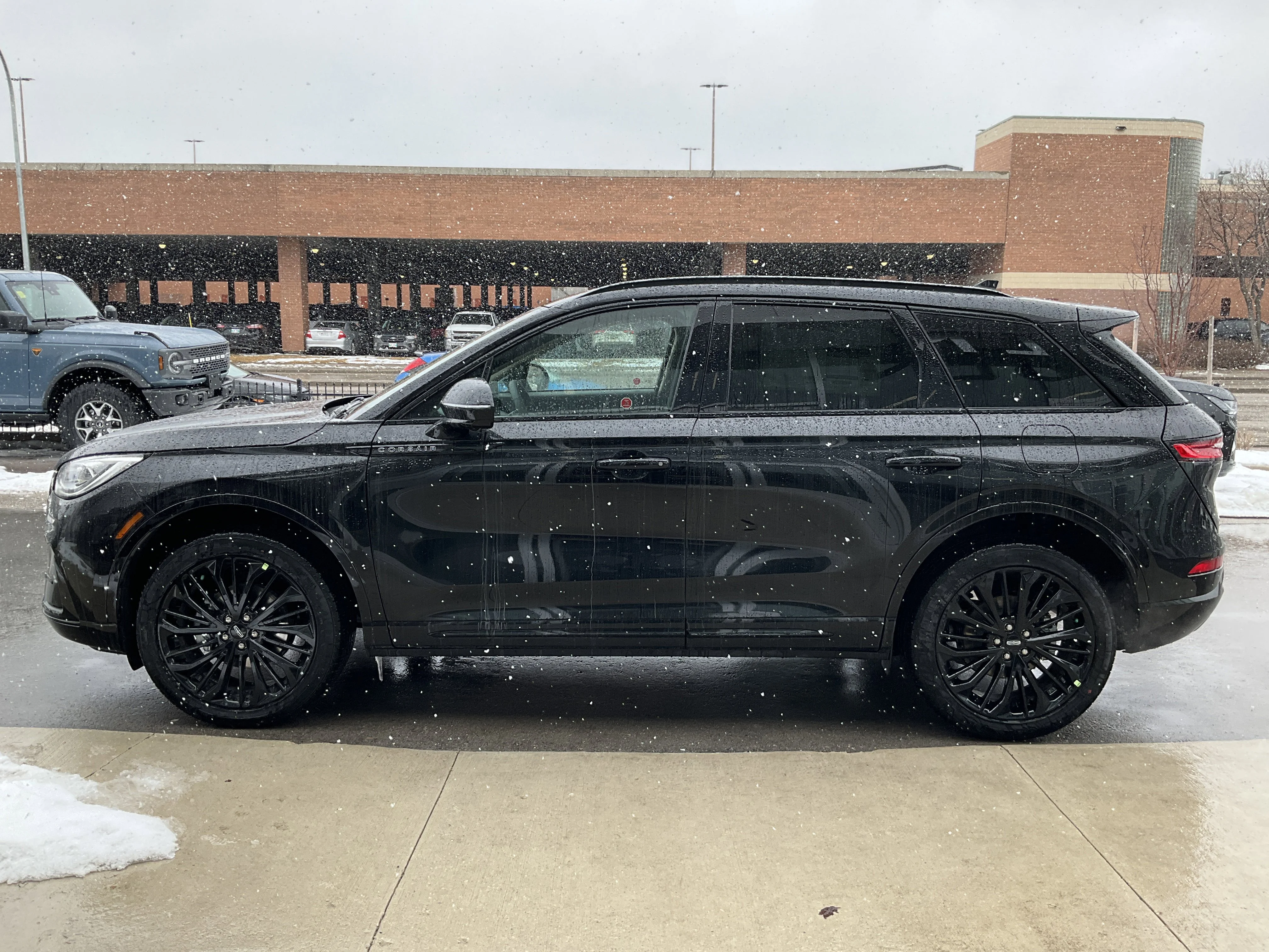 New 2025 INFINITE BLACK MET CC Lincoln Reserve image 4