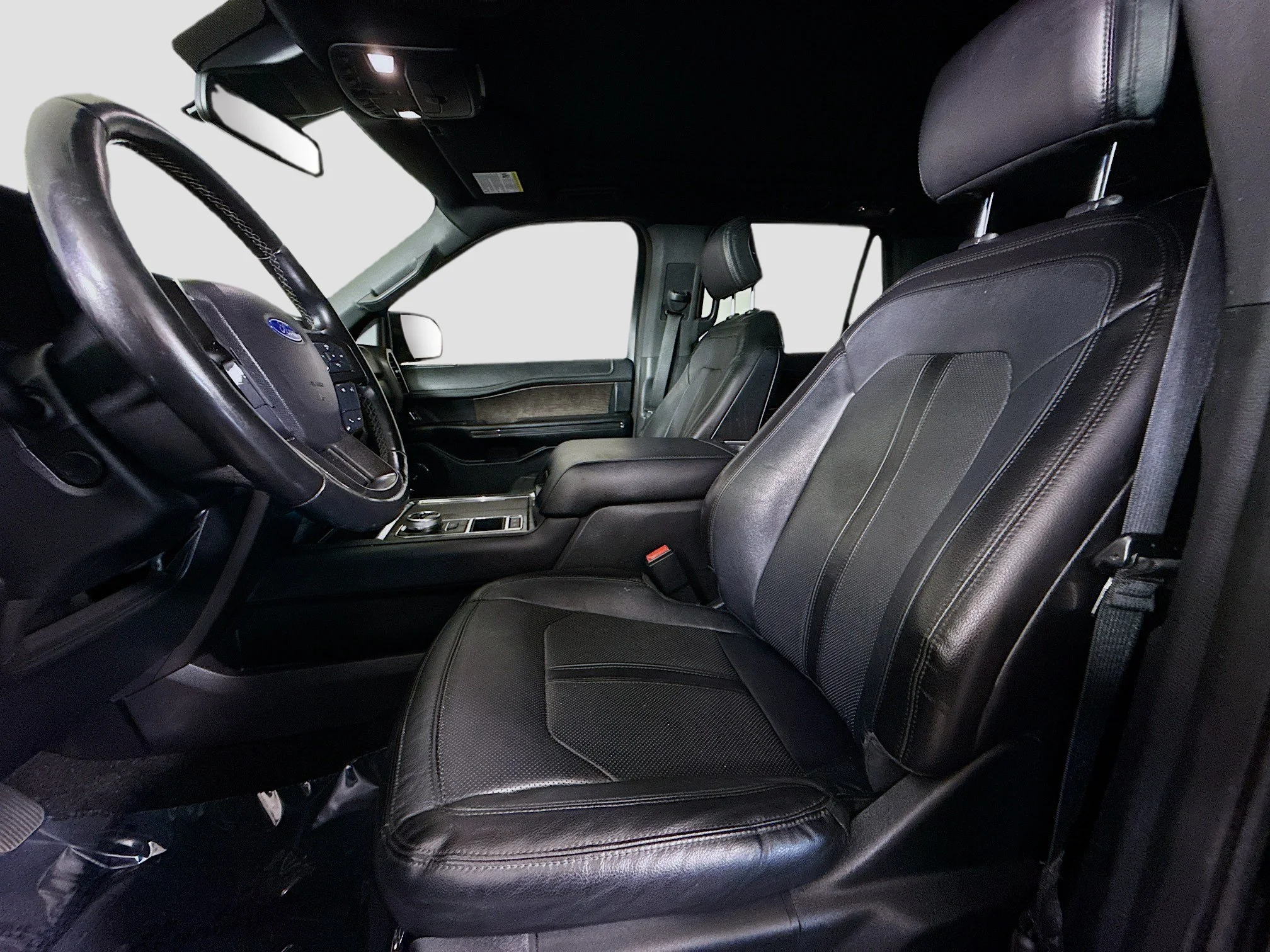 Used 2019 Agate Black Metallic Ford Limited image 18