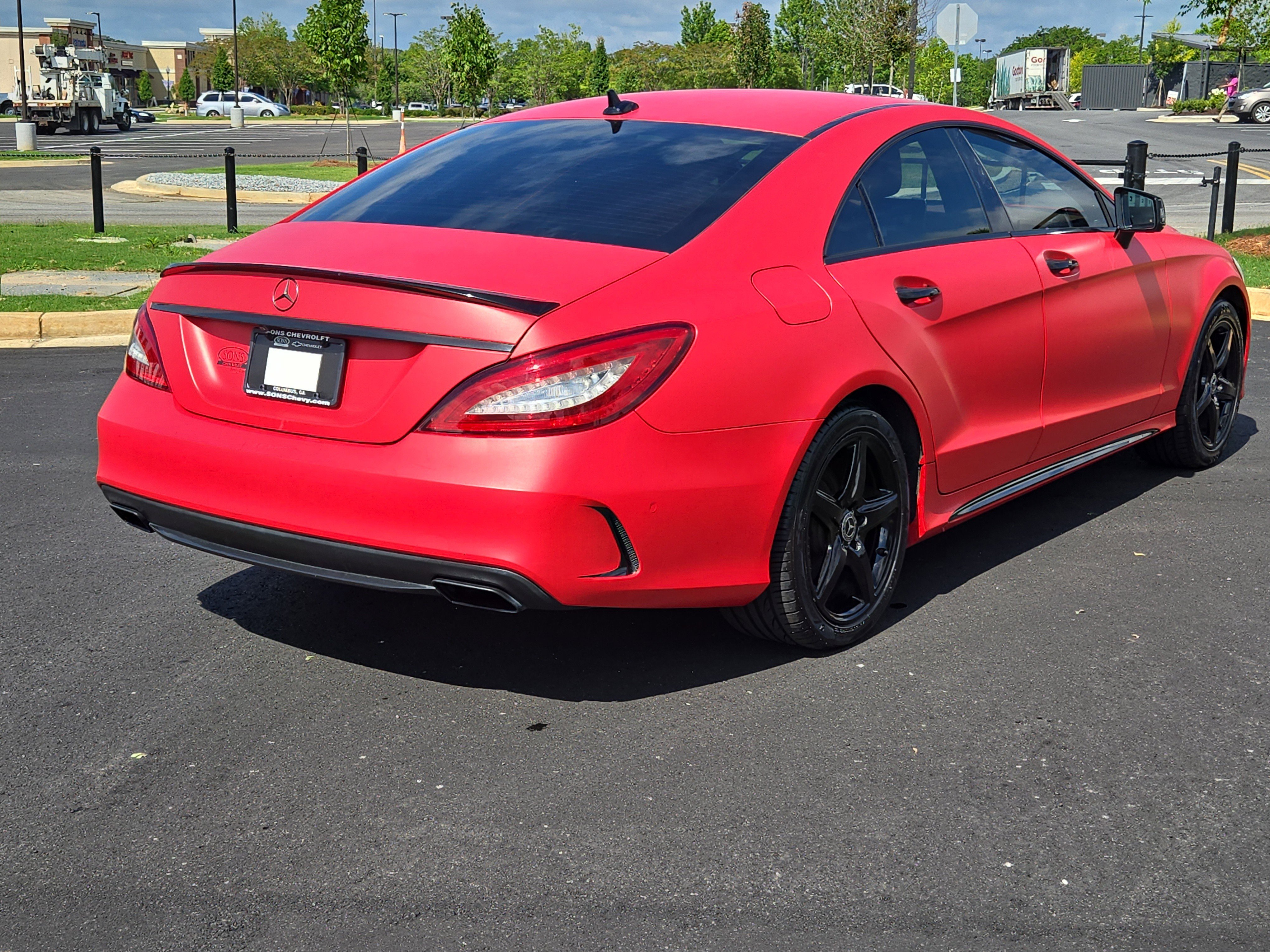 Used 2018 Red Mercedes-Benz 4MATIC® image 10