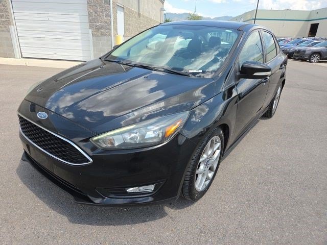 Used 2015 Black Ford SE image 8