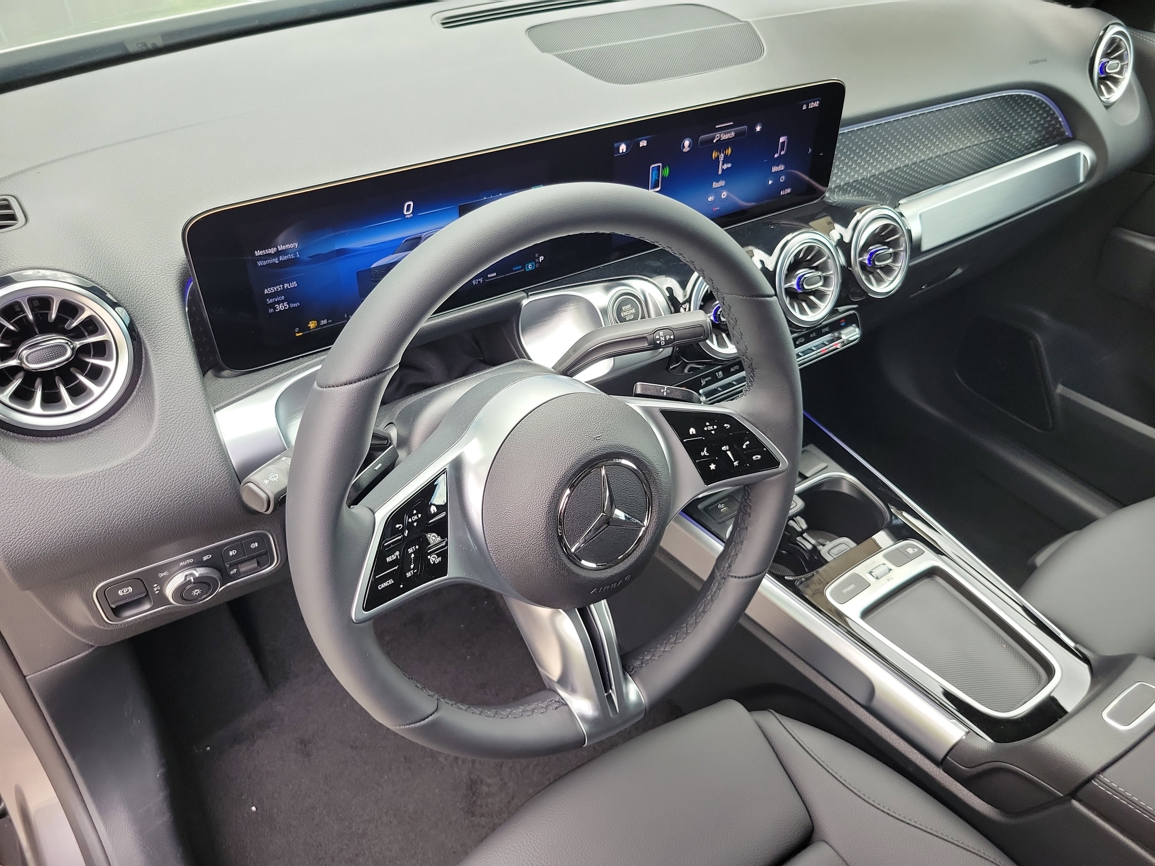 New 2026 Mountain Grey Metallic Mercedes-Benz GLB 250 image 51