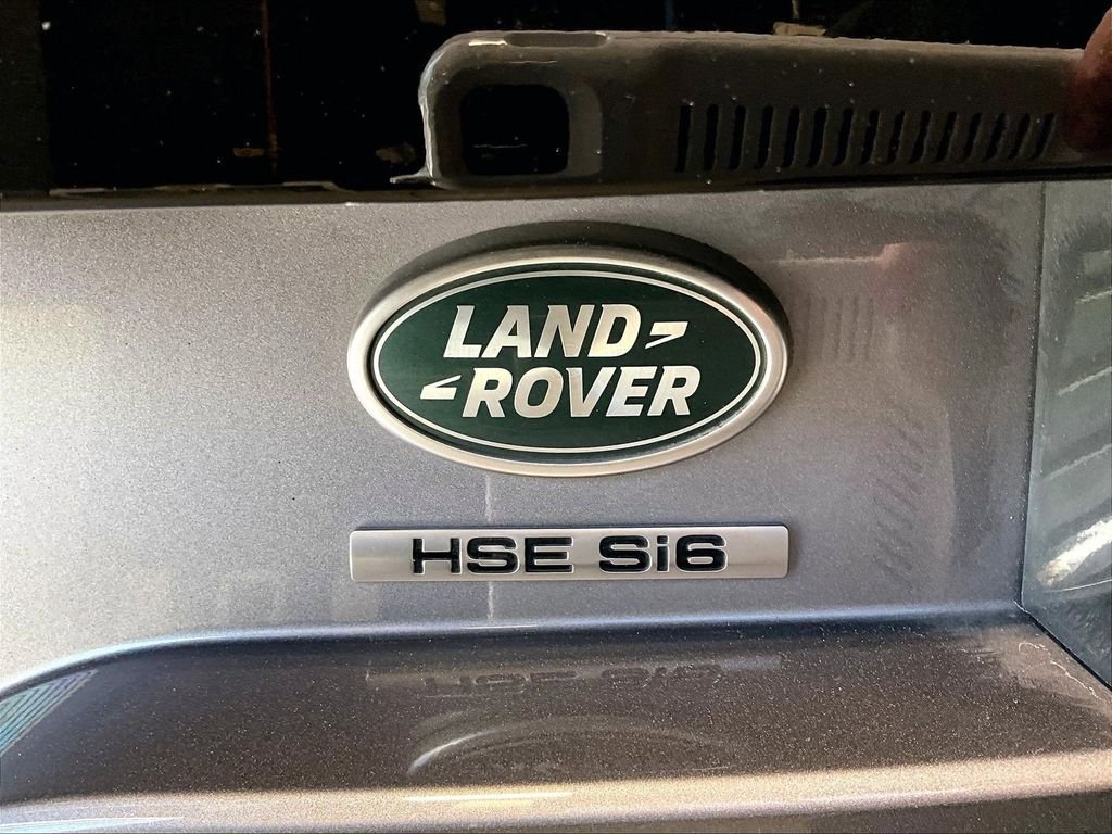 Used 2020 Gray Land Rover HSE image 30