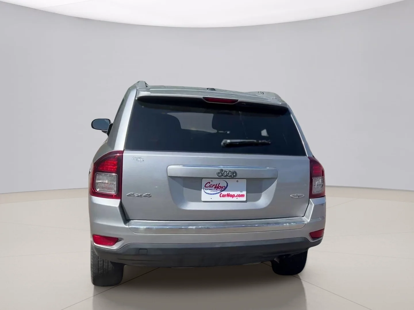 Used 2015 Silver Jeep HIGH ALTITUDE image 4