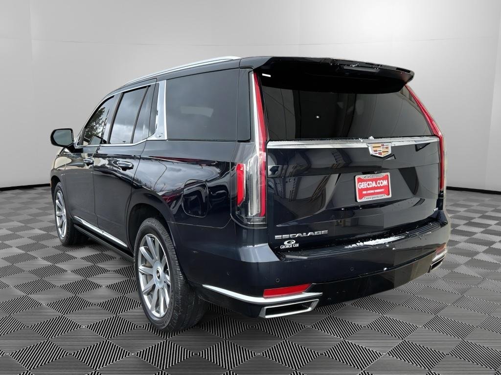 Used 2022 Dark Moon Blue Metallic Cadillac Premium Luxury Platinum image 6