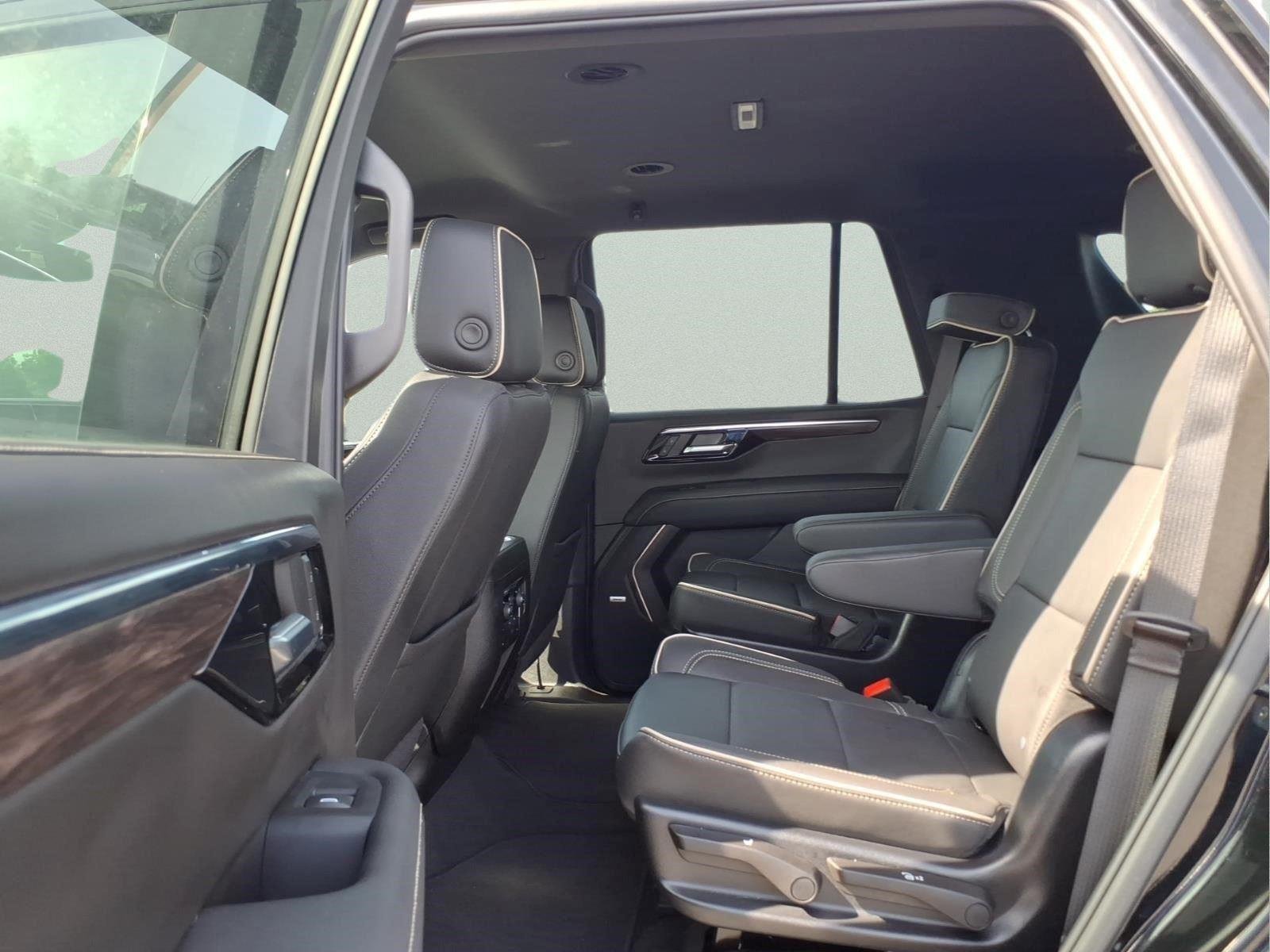 2026 Chevrolet Tahoe Premier - Photo 13