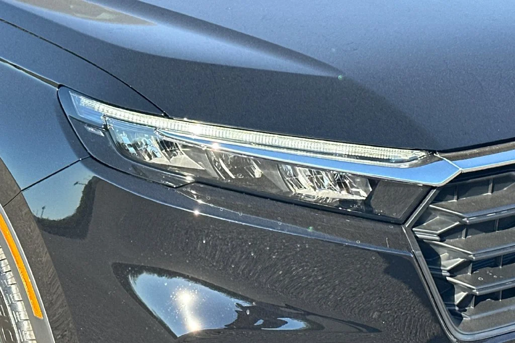 New 2027 Crystal Black Pearl Honda LX image 20