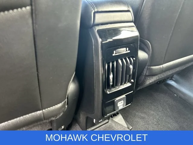 Used 2024 Black Jeep Limited 4x4 image 23