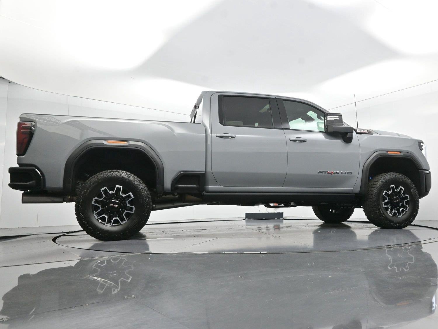 Used 2025 Thunderstorm Gray GMC AT4X image 53