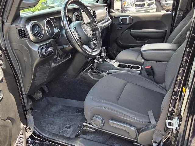 Used 2022 Black Jeep Unlimited Willys image 16