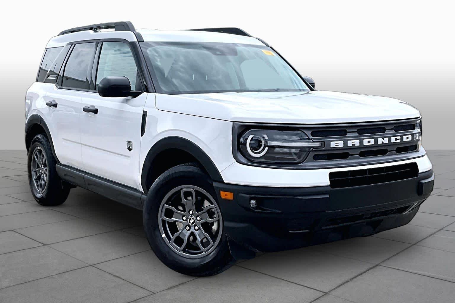 Used 2022 Oxford White Ford Big Bend image 3