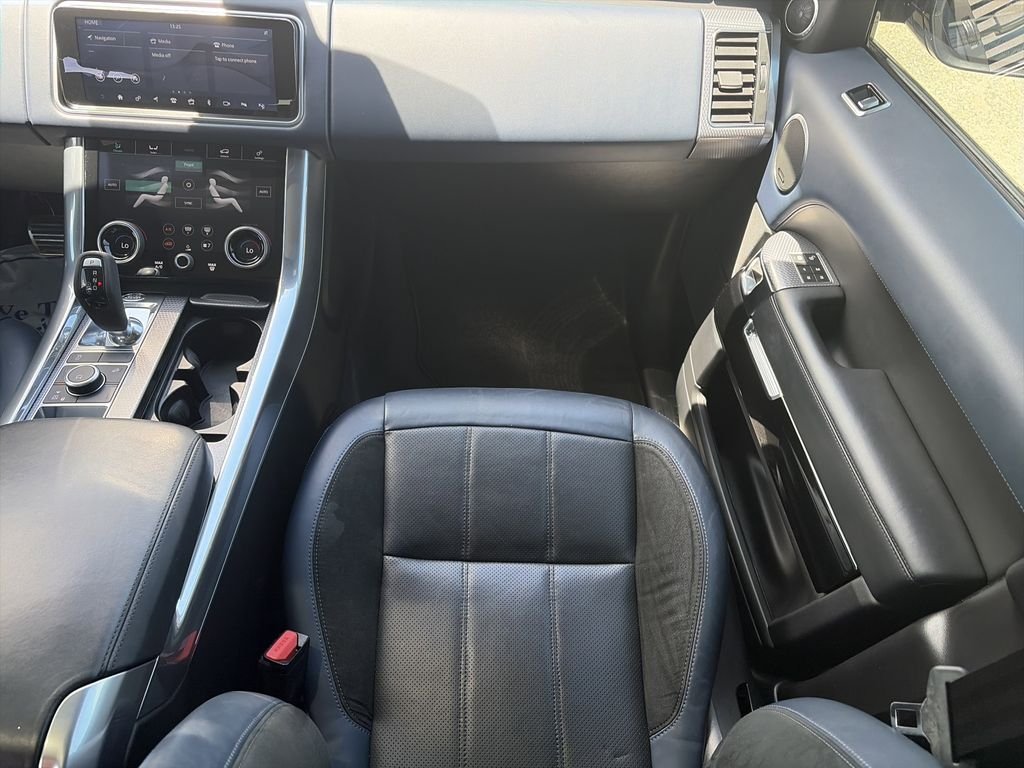 Used 2020  Land Rover HST image 16