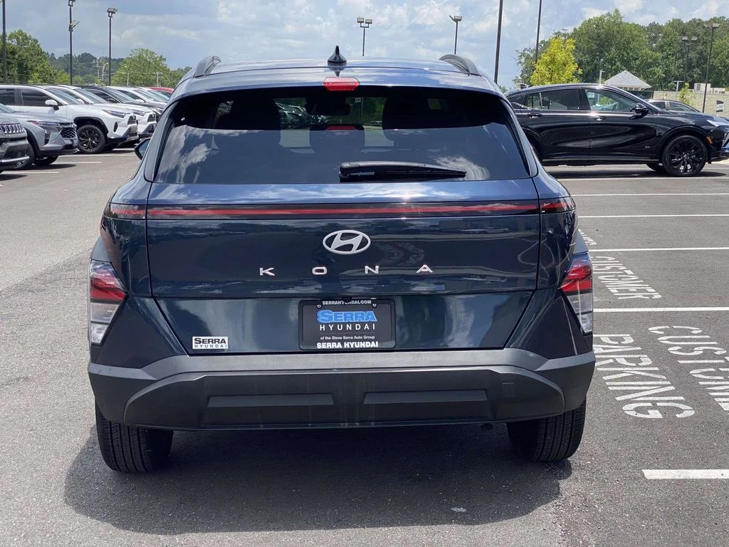 Certified Used 2025 Blue Hyundai SEL image 5