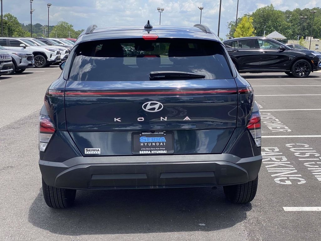 Certified Used 2025 Blue Hyundai SEL image 5