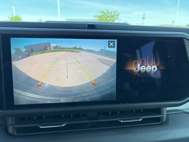 Used 2024 Red Jeep Sahara image 6