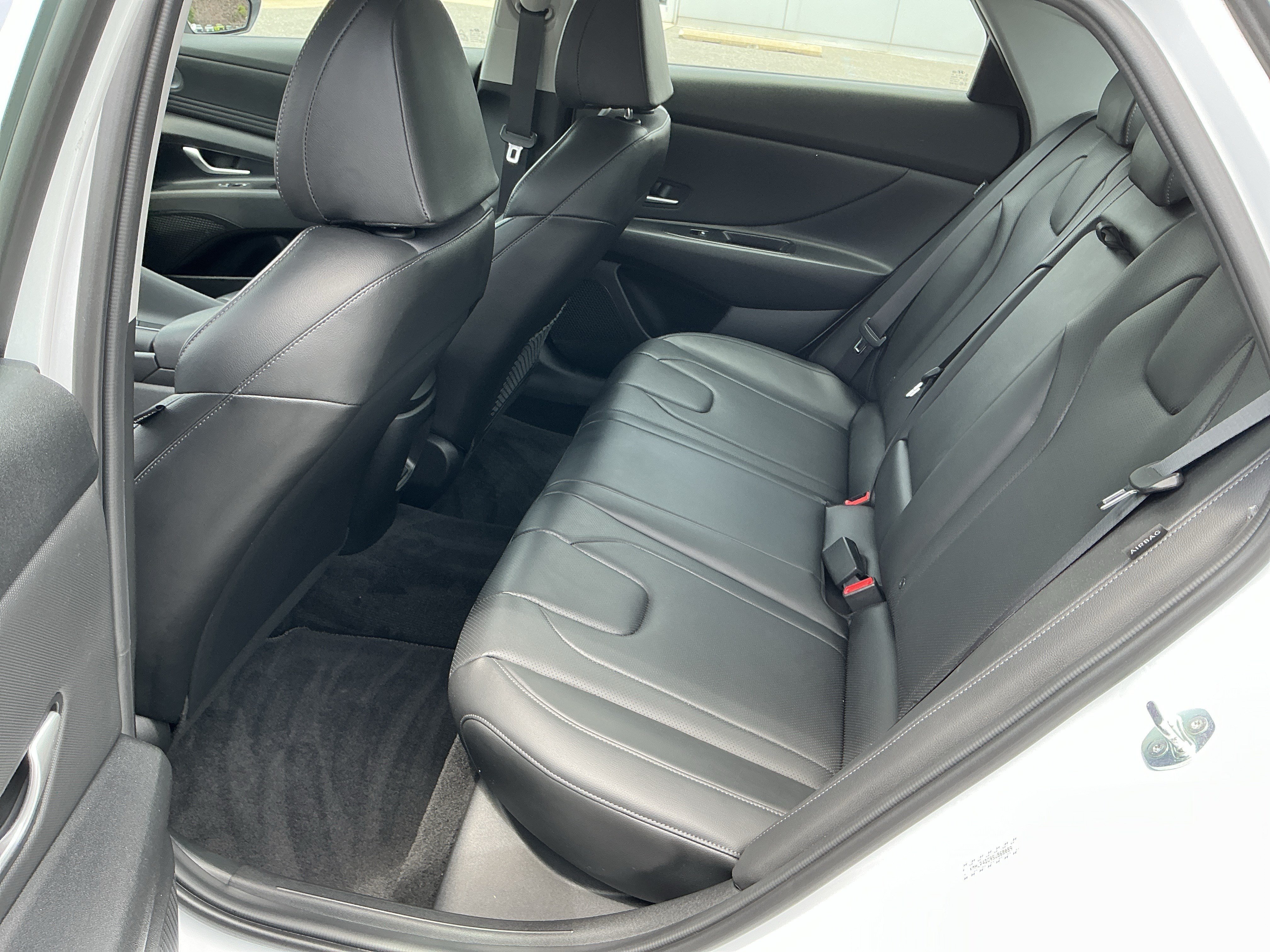 Used 2025 Serenity White Hyundai Limited image 16