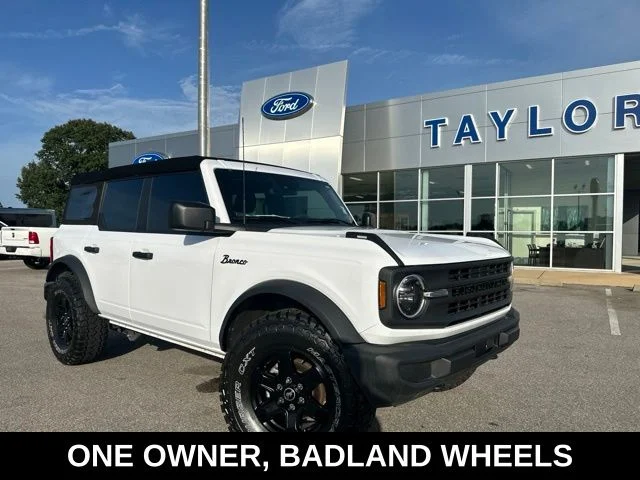 2023 Ford Bronco 4-Door