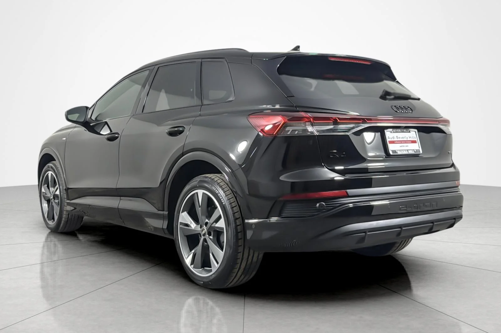 Certified Used 2023 Mythos Black Metallic Audi Prestige 50 quattro image 3