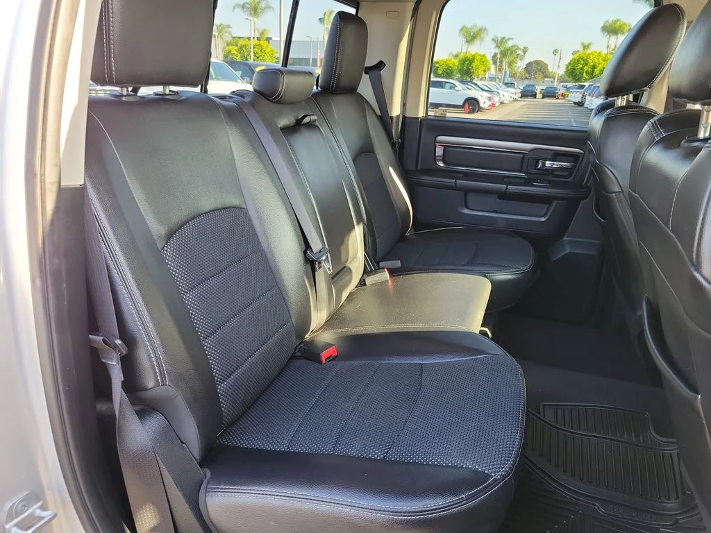 Used 2015 Silver Ram Sport image 22