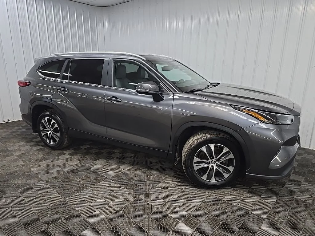Used 2023 Gray Toyota XLE image 1