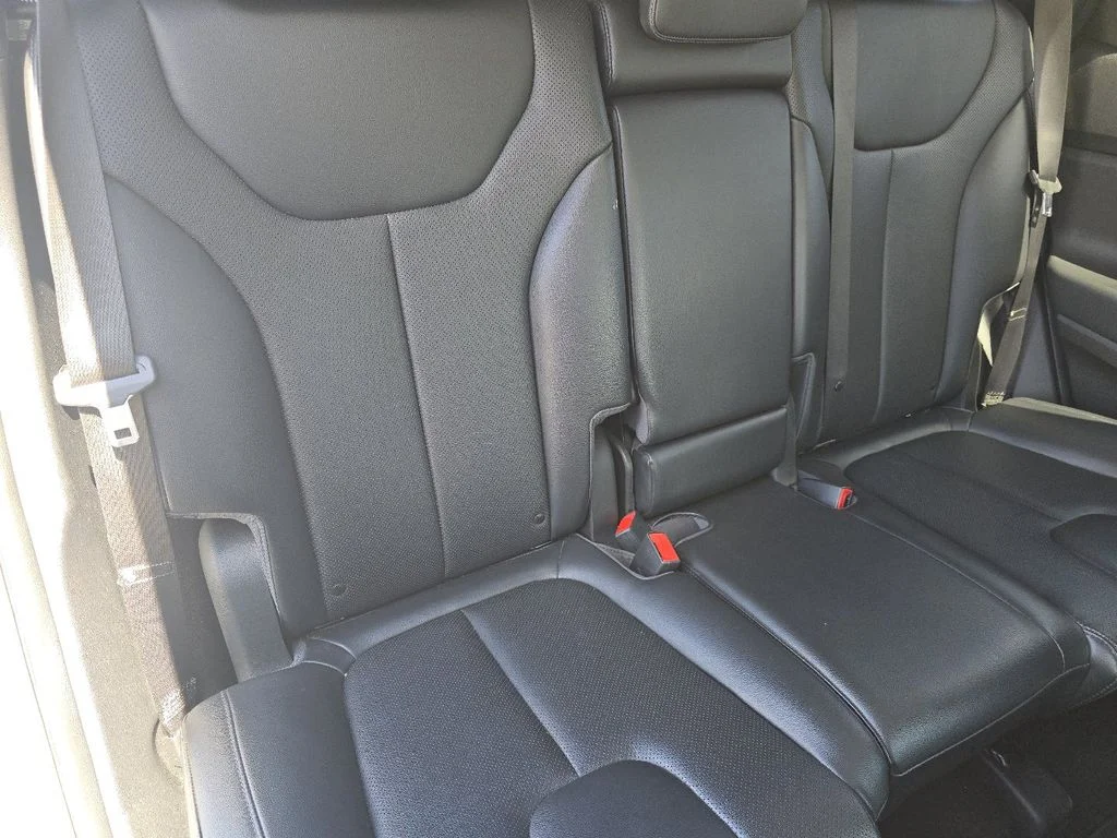 Used 2023 Silver Hyundai XRT image 21