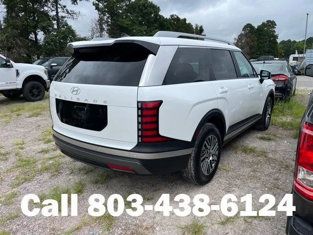 Used 2026 Pearl Hyundai SEL Convenience image 2