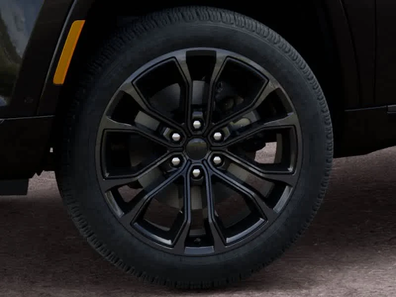 New 2026 High Gloss Black Jeep Summit Reserve image 8