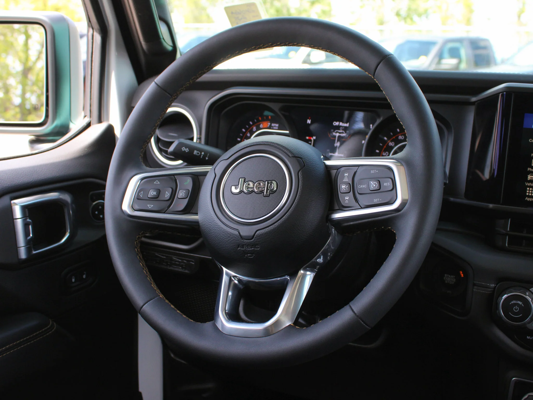 Certified Used 2025 White Jeep Sahara * No Accidents | Tiffany Blue | McKinley Leather | Adaptive Cruise | Apple CarPlay | Alpine image 6