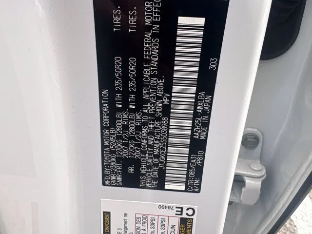 Used 2025 White Lexus 350h Premium image 7