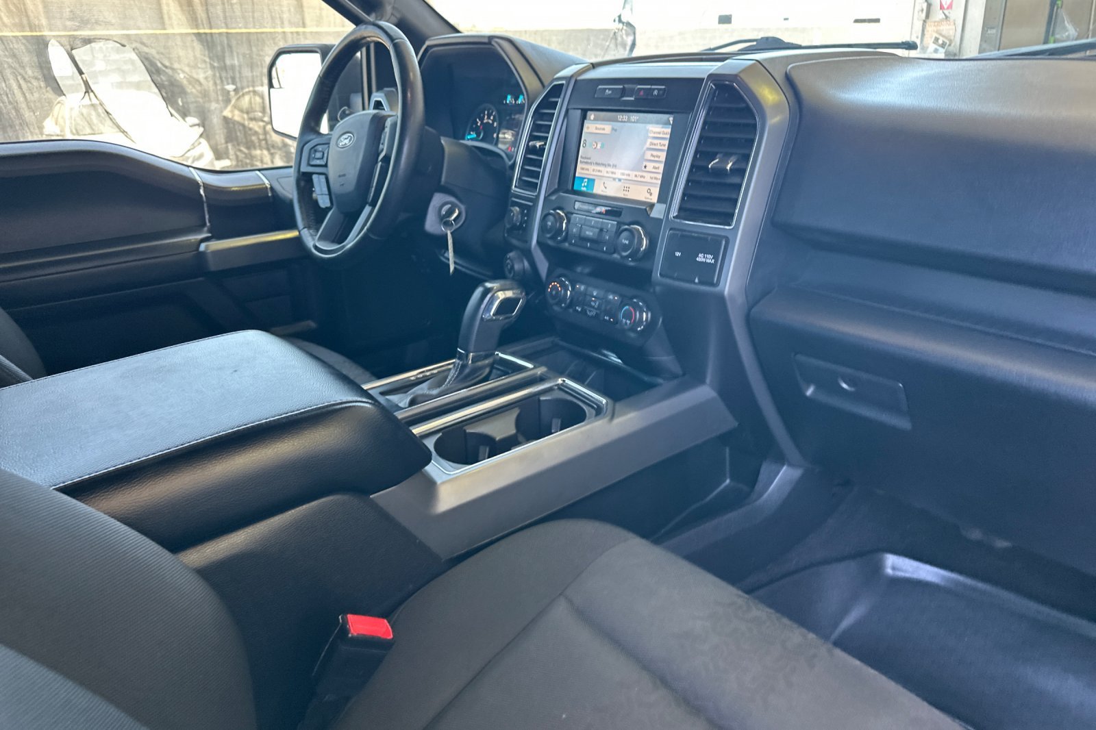 Used 2019 Maroon Ford  image 15