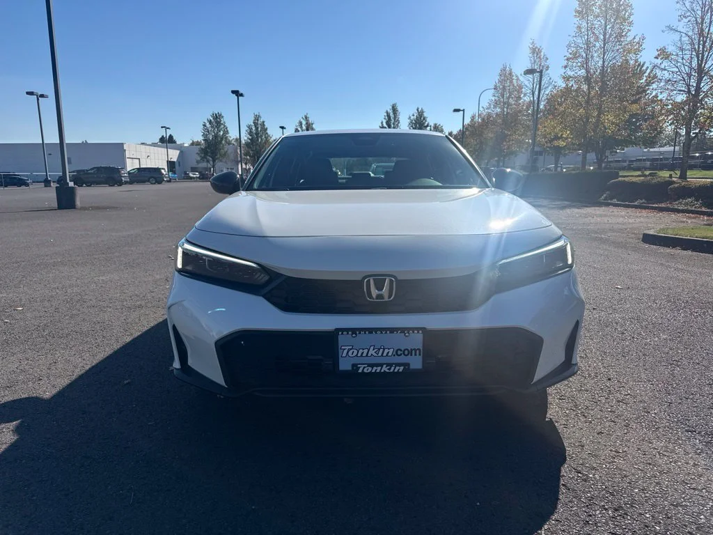 Used 2026  Honda Sport image 2