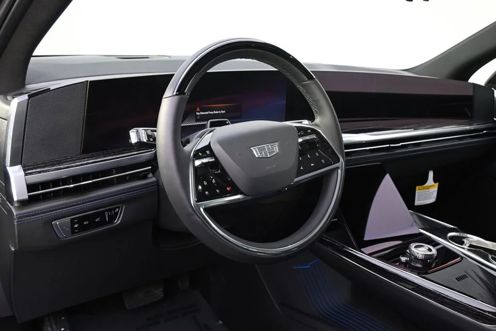 2025 Cadillac Escalade IQ Sport 1 - Photo 11