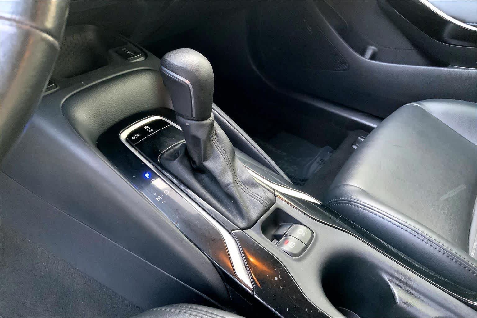 Used 2022 Classic Silver Metallic Toyota XSE image 16