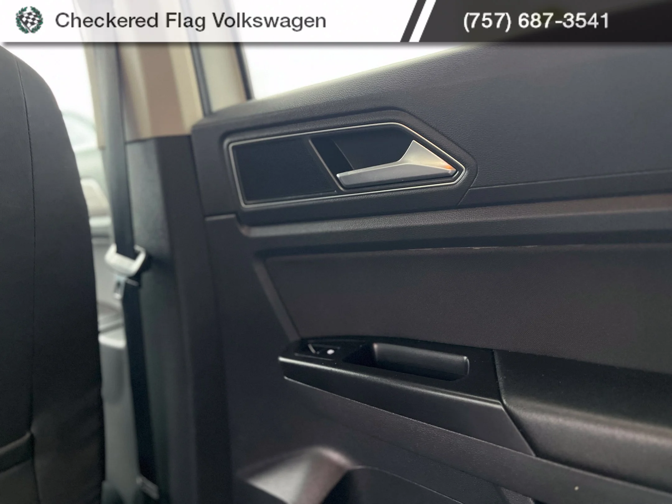 Used 2019 Pure White Volkswagen 2.0T S image 26