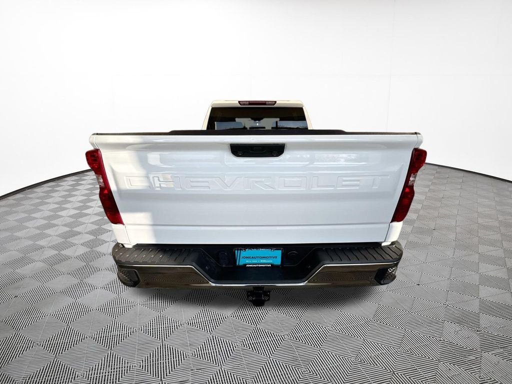Used 2024 White Chevrolet LT image 12